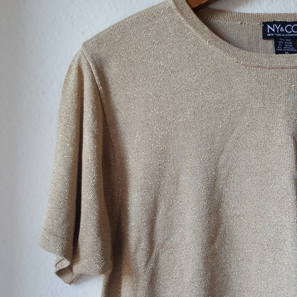 🌿NY&C Gold Shimmer Top